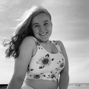 Meet your Posher, Annie